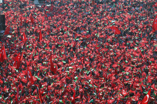 Cumhurbaşkanı Erdoğan: Büyük Filistin Mitingi'ne yaklaşık 1.5 milyon şahıs katıldı